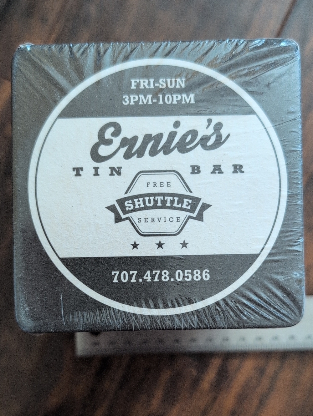 NWT Ernie's Tin Bar Branded Coasters (Set Of 75) - Picture 4 of 4